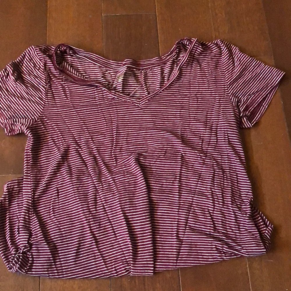 Red and white stripped tee